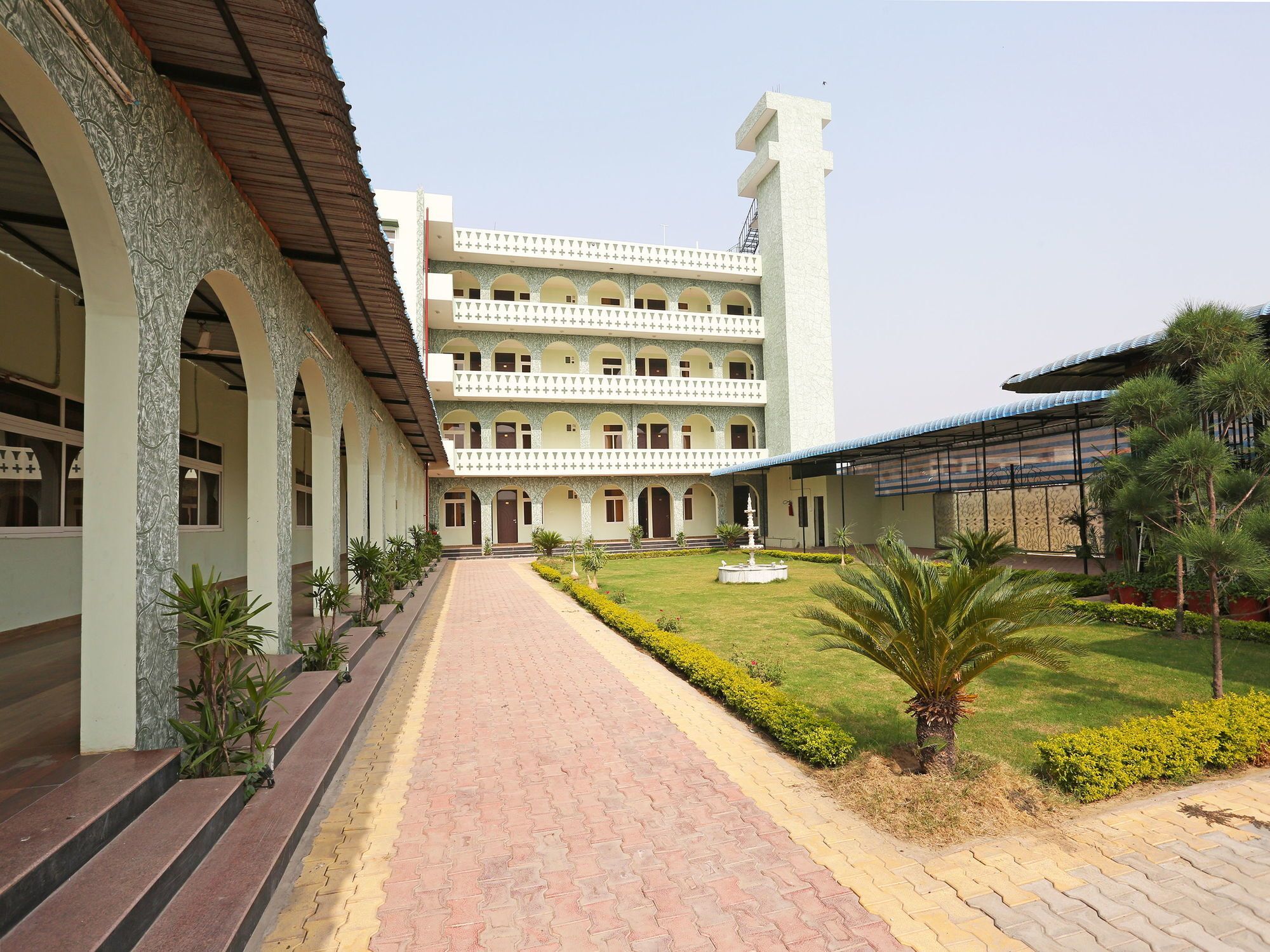 Oyo 10104 Radhika Resort Kota (Rajasthan) Exterior foto